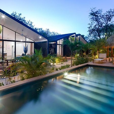 Favela Chic Tamarindo - Adults Only Apartment Bagian luar foto