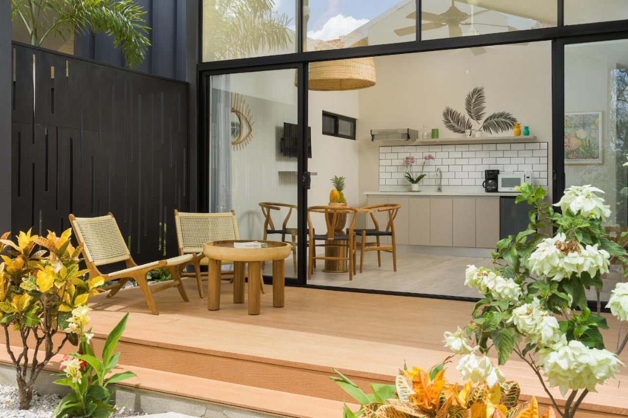 Favela Chic Tamarindo - Adults Only Apartment Bagian luar foto