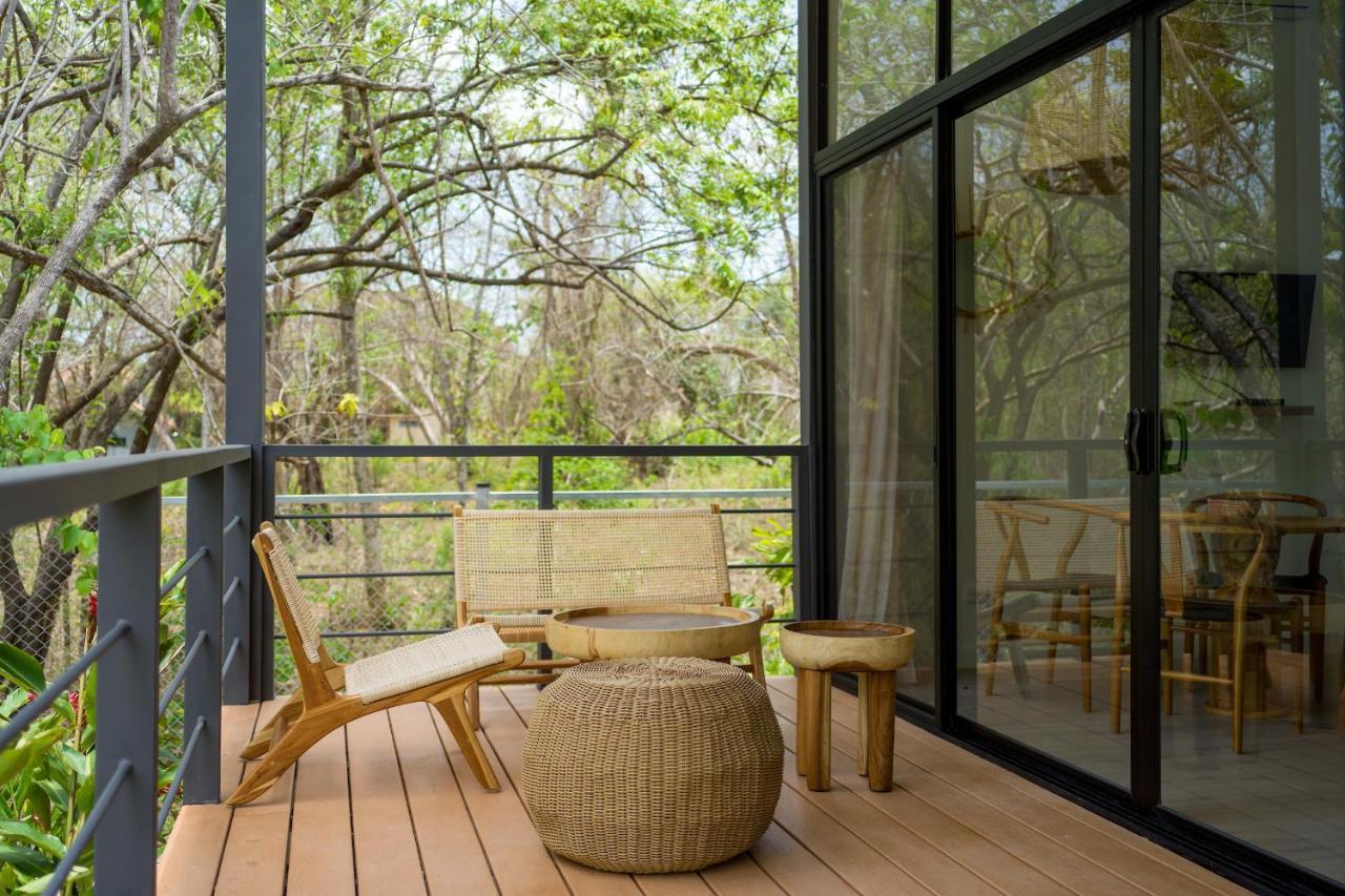 Favela Chic Tamarindo - Adults Only Apartment Bagian luar foto