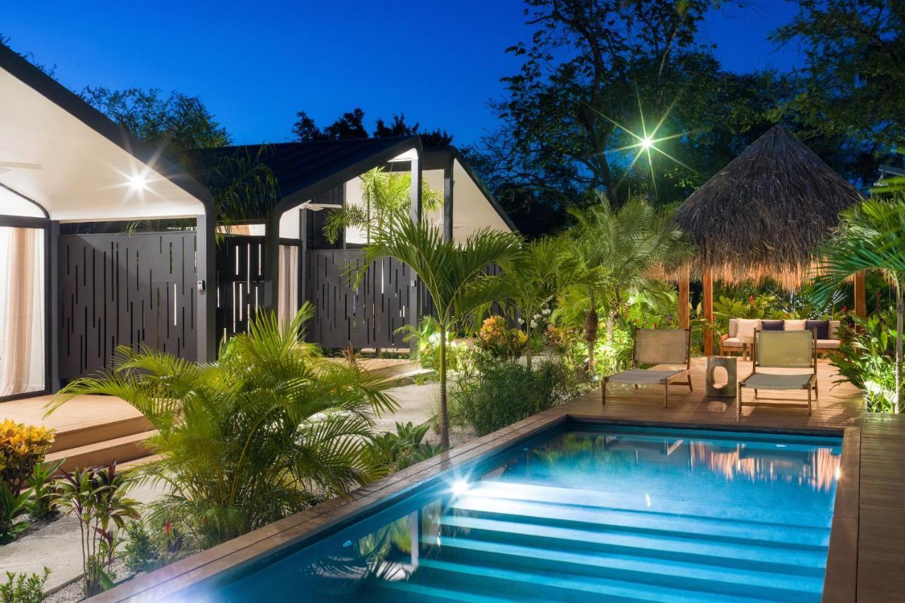 Favela Chic Tamarindo - Adults Only Apartment Bagian luar foto