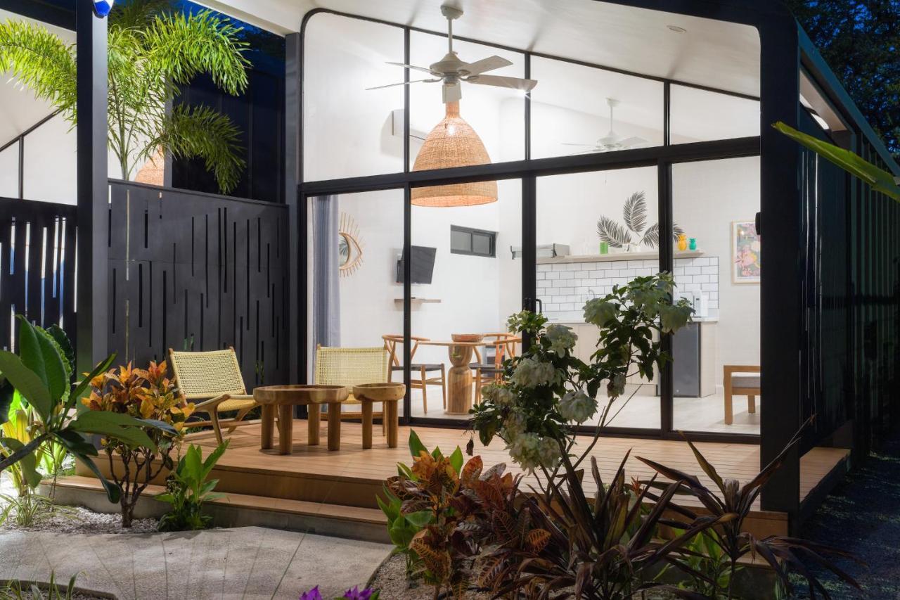 Favela Chic Tamarindo - Adults Only Apartment Bagian luar foto