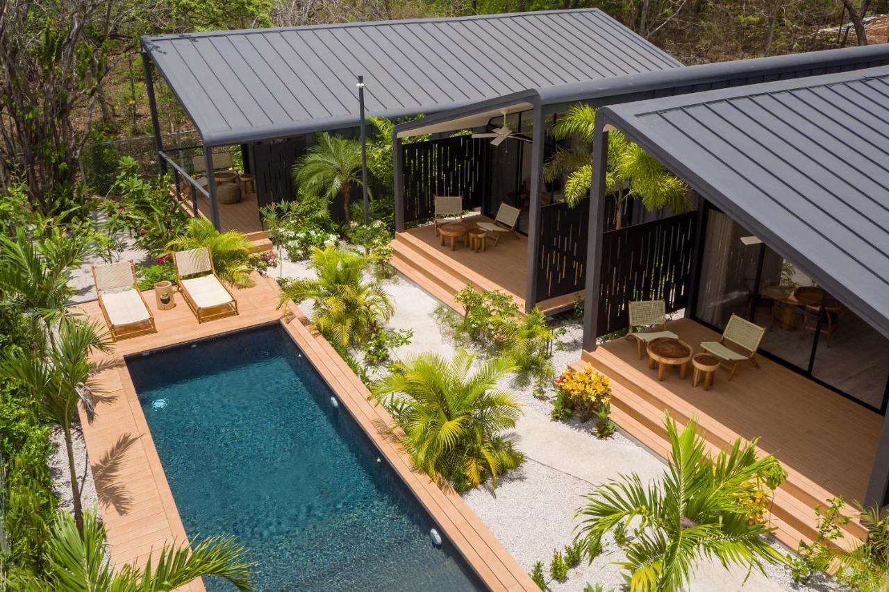 Favela Chic Tamarindo - Adults Only Apartment Bagian luar foto
