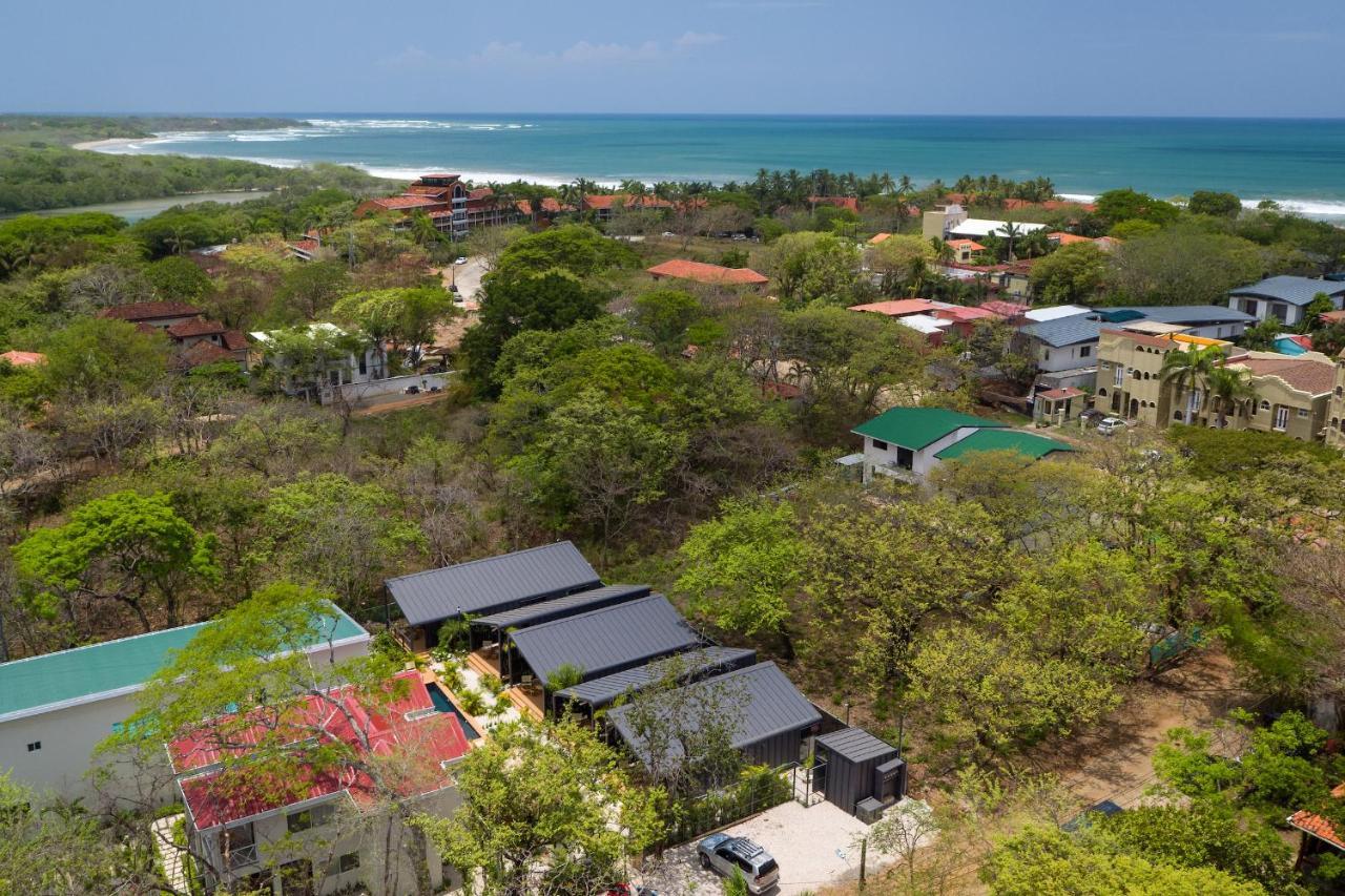 Favela Chic Tamarindo - Adults Only Apartment Bagian luar foto
